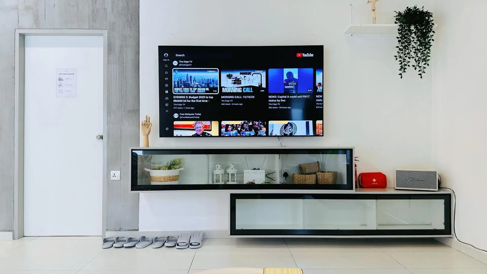 New! 10Pax Special 1,5 Storey Semi-D In Georgetown 70 Inch Smart Tv Casa de Férias